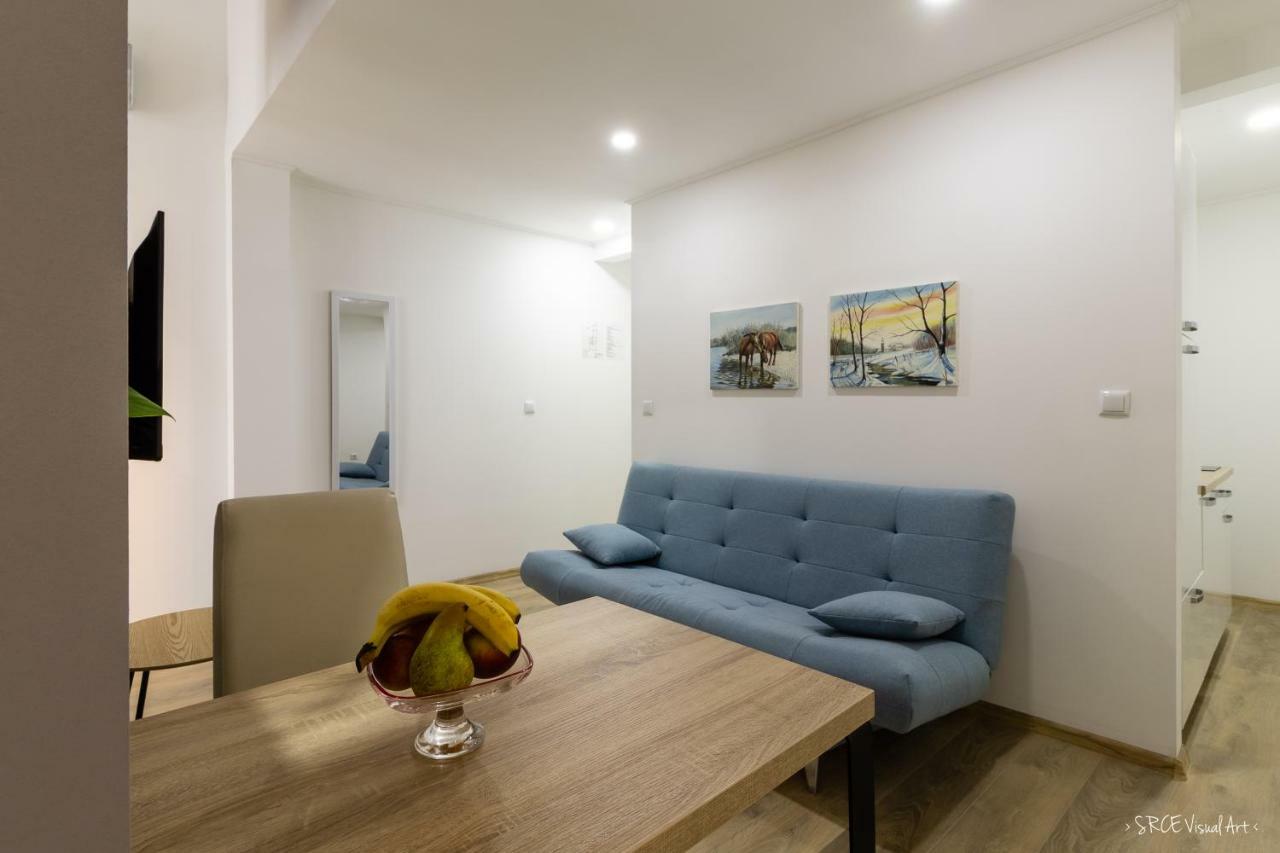 Apartmani Gundulic Osijek Extérieur photo