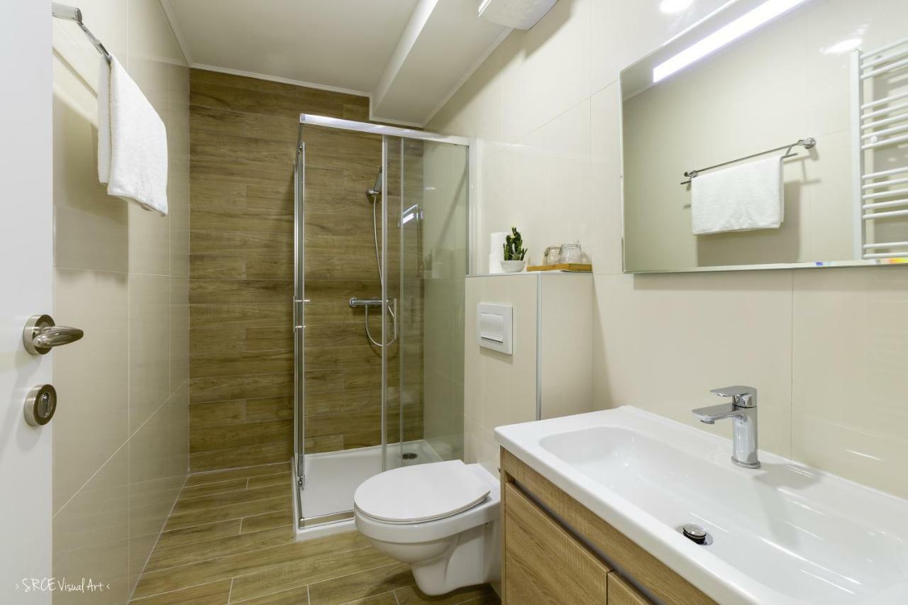 Apartmani Gundulic Osijek Extérieur photo