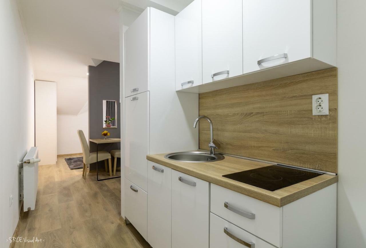 Apartmani Gundulic Osijek Extérieur photo